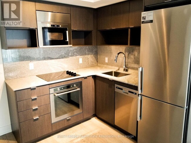 Building Photo - 7 Mabelle Ave