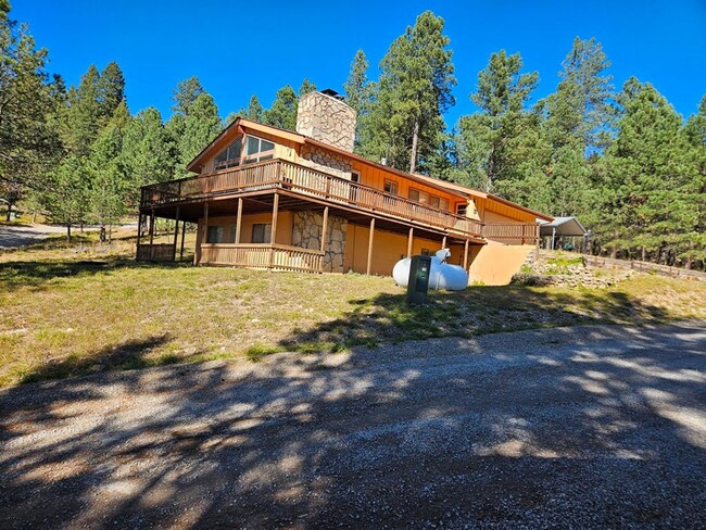 Foto del edificio - Beautiful Mountain Home Ready Now