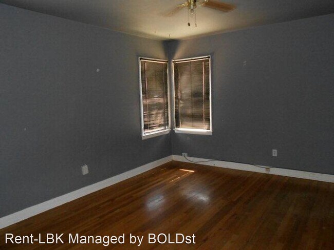 Foto del edificio - 5 br, 3 bath House - 2813 32nd Street