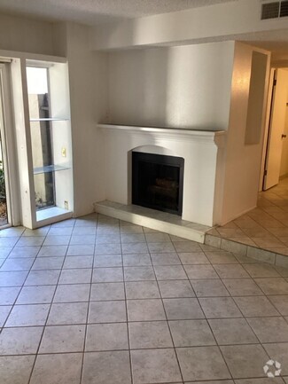 Building Photo - 555 Vallombrosa Ave