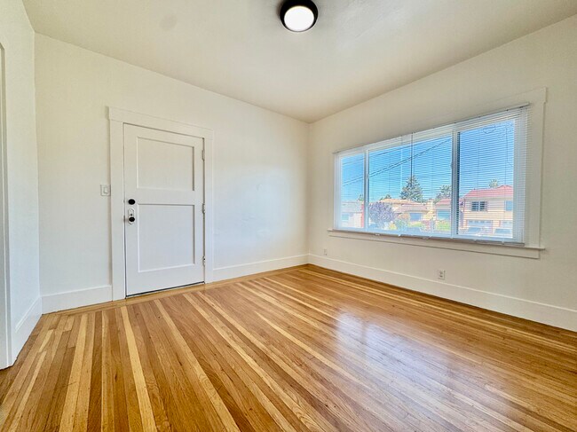 Foto del edificio - 835 40th St