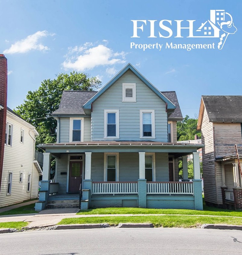 Primary Photo - 630 W Water St