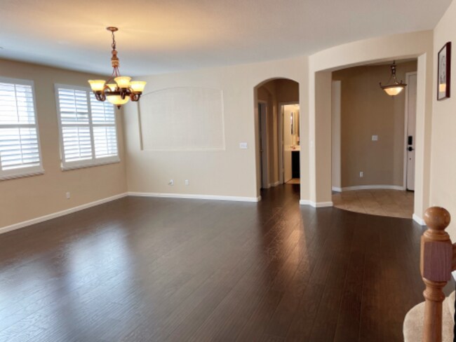 Foto del edificio - 9267 Rushing Creek Way
