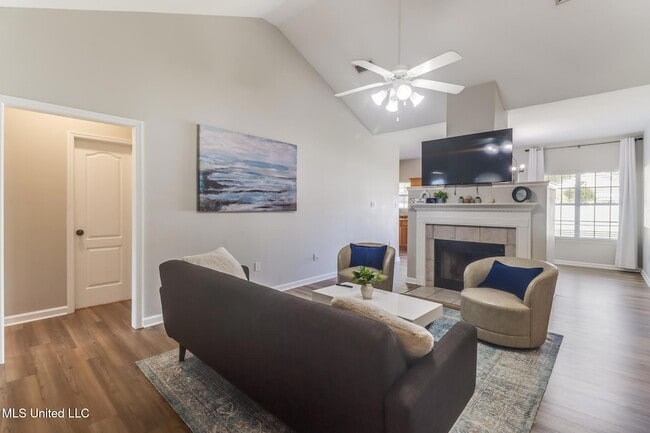 Building Photo - 16060 S April Dr