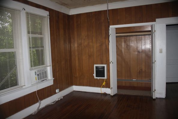 Building Photo - 424 E Mississippi Ave