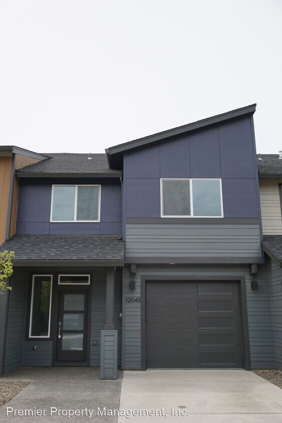 Foto principal - 3 br, 2.5 bath House - 12045 NE 108th St