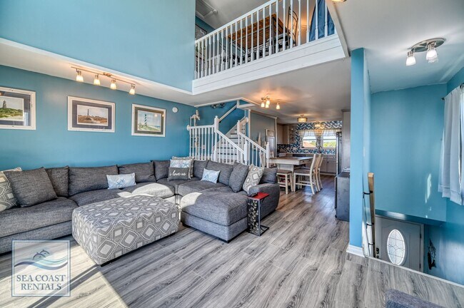 Foto del edificio - FURNISHED OFF-SEASON OCEANFRONT MONTHLY RENTAL -ONLY FEBRUARY LEFT