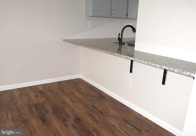 Building Photo - 4 Winton Ln