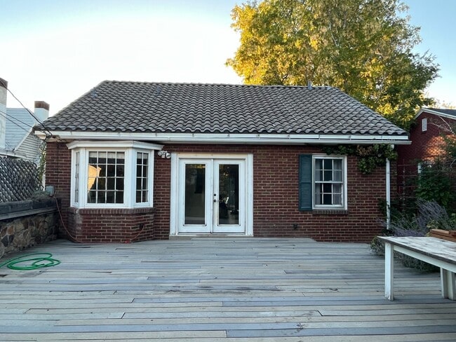 Photo - 2521 Dearborn St House