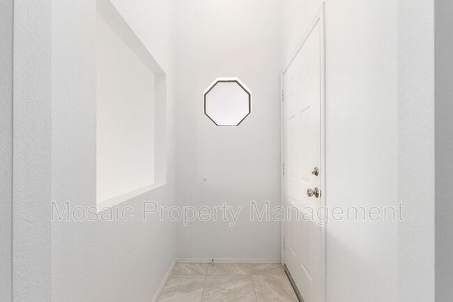 Foto del edificio - 1836 N Stapley Dr