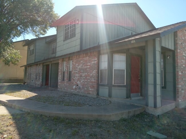 Building Photo - Las Villas Townhomes