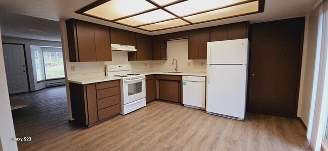 Building Photo - Puyallup 2bed/1.5 bath Duplex