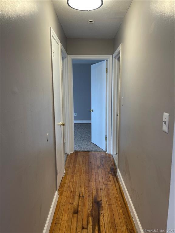 1049 Old Colony Rd Unit 34, Meriden, CT 06451 Room for Rent in