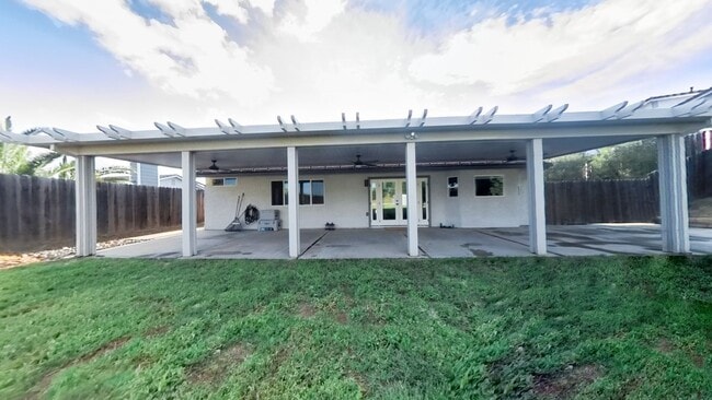 Foto del edificio - 41556 Zinfandel Ave