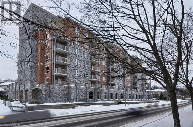 Building Photo - 155 Water St S