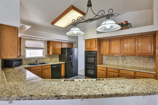 Foto del edificio - 7353 Rockwood Ct