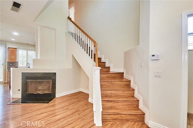 Foto del edificio - 24646 Maple Ln