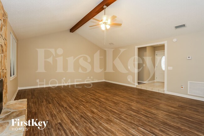 Foto del edificio - 10178 Indian Princess Rd W