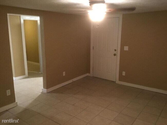 Building Photo - 2 br, 1 bath House - 1604 Dodge St