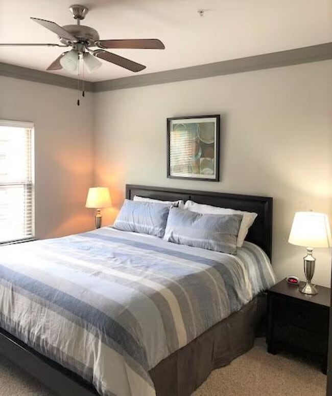 Foto del edificio - 200 Venue Wy