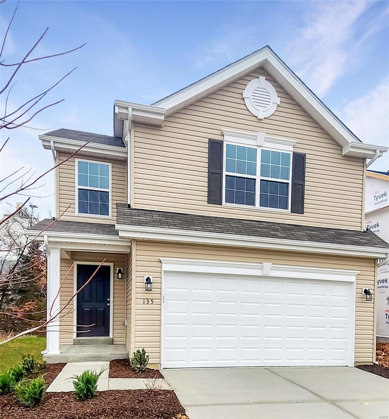 Primary Photo - 135 Day Lily Ln