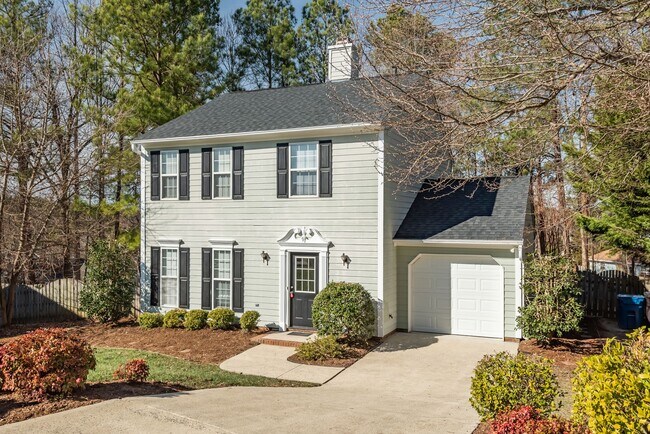 Building Photo - Charming 3 bedroom 2.5 bathroom on a Cul-D...