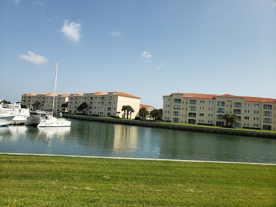 Condos For Sale In Harbour Isle Fort Pierce