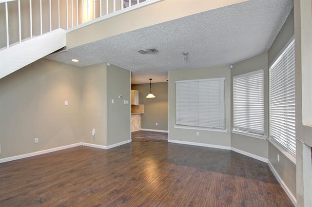 Building Photo - 4242 N Capistrano Dr