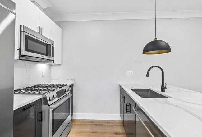 Foto del edificio - 300 Somerville Ave