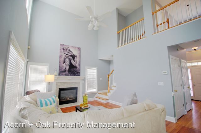 Building Photo - 4 br, 3 bath House - 804 East Oak Drive
