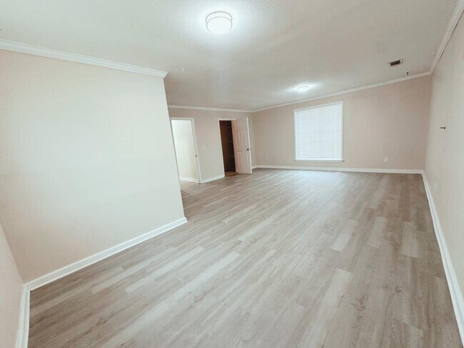 Foto del edificio - 29223 AR-84