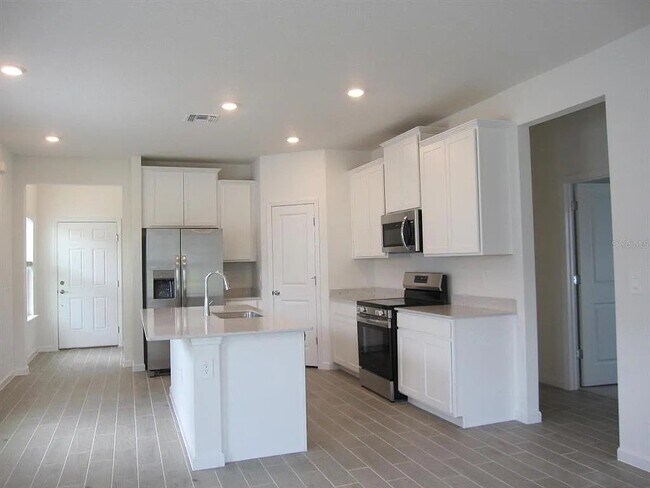Building Photo - 4495 NW 14th Lp