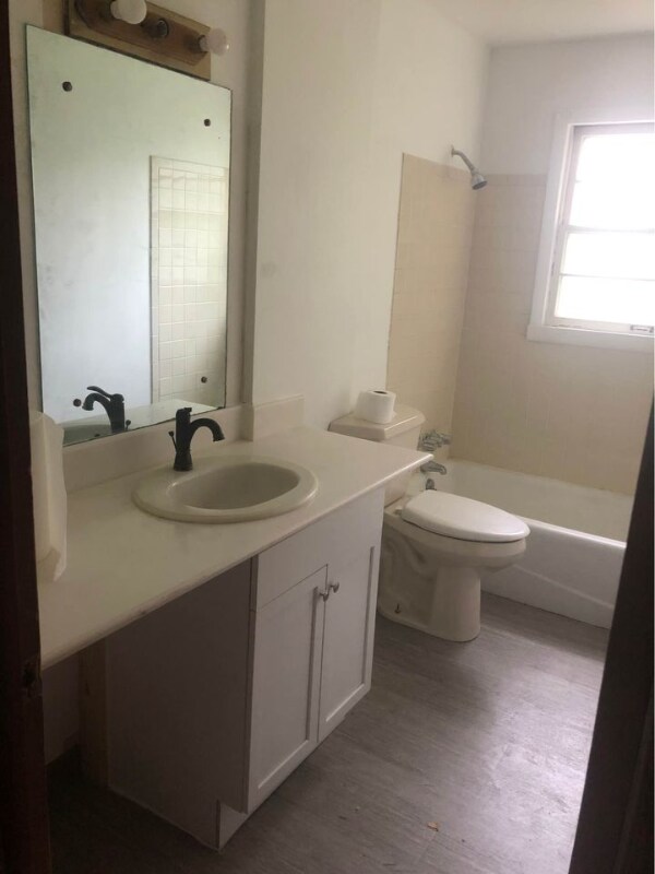 Foto del edificio - 3107 Hadley Ave