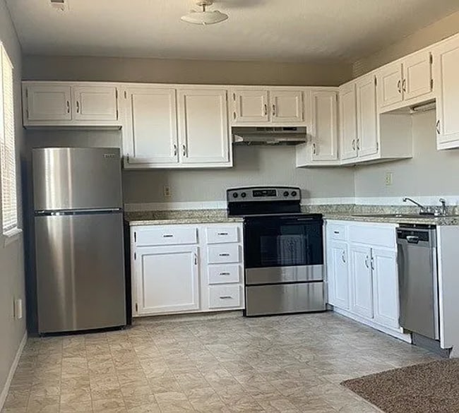 Photo - 6618 Provincial Dr Apartment