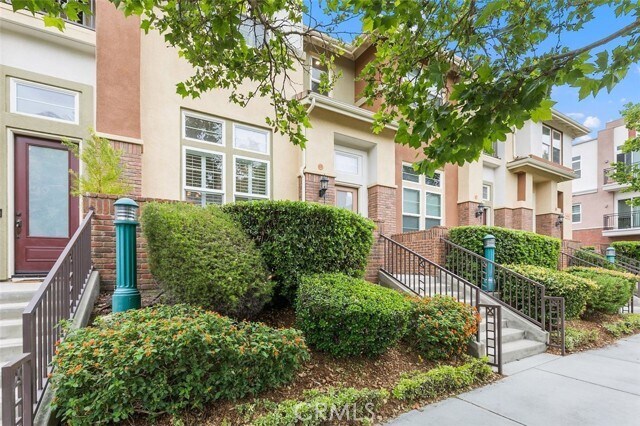 Foto principal - 605 W 1st St