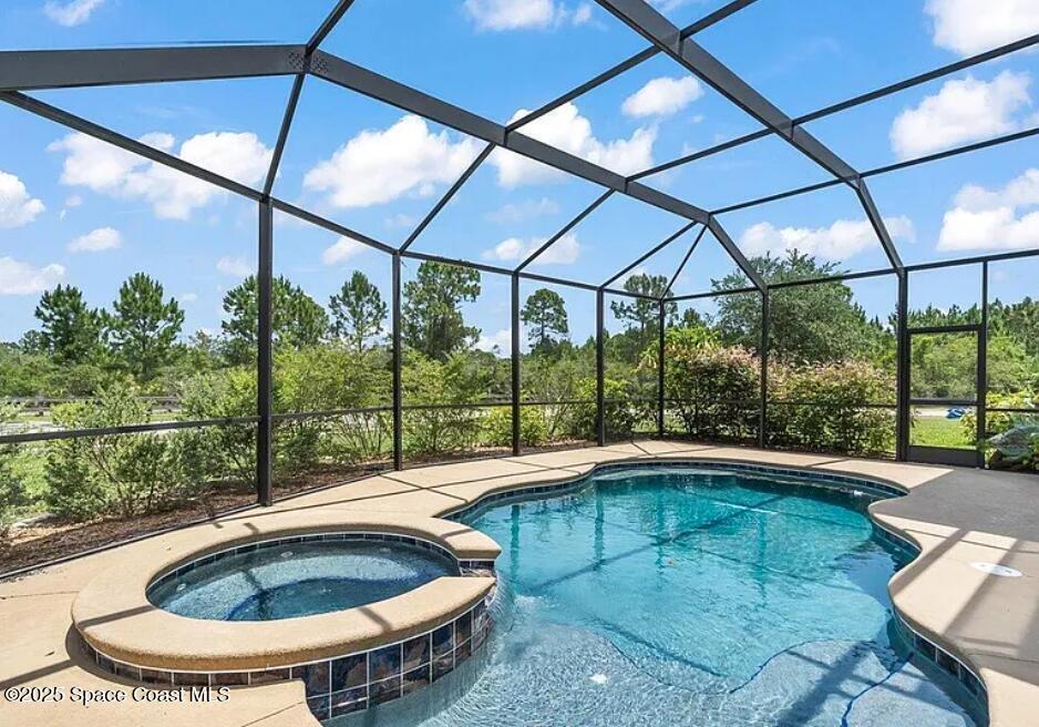 Foto principal - 5536 Enchanted Ave