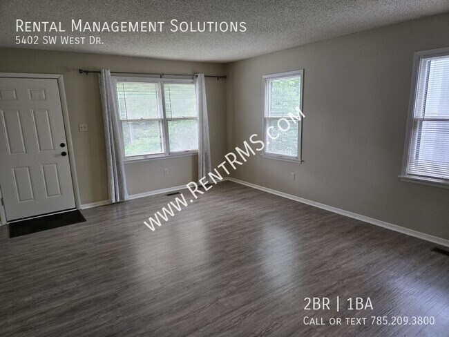 Building Photo - 5402 SW West Dr