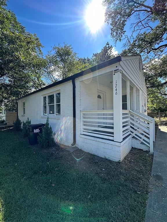 Foto principal - 1246 Lyle Ave