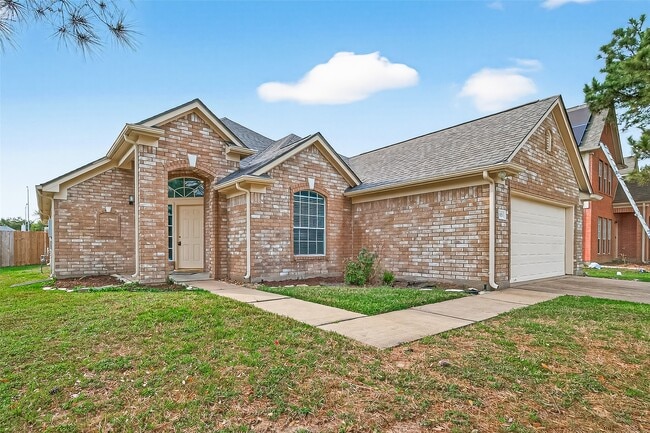 Building Photo - 3135 Silver Cedar Trail