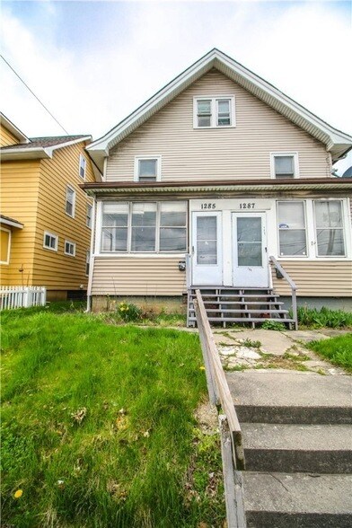 Primary Photo - 1285 Goodman Street N Unit 1287