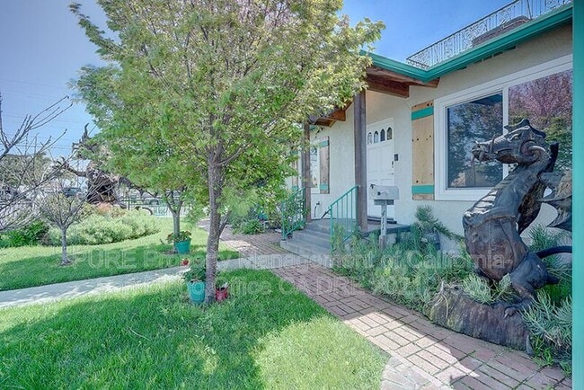 Building Photo - 411 Citrus Ave