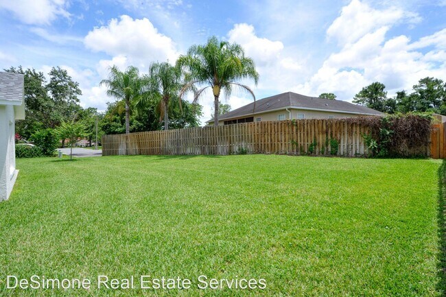 Foto del edificio - 3 br, 2 bath House - 2203 SE 24th Ave