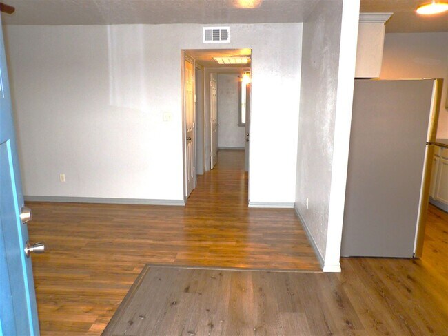 Foto del edificio - 505 Oak Ave