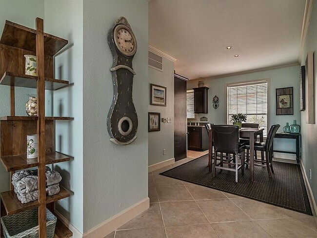 Foto del edificio - 7000 Seawall Blvd