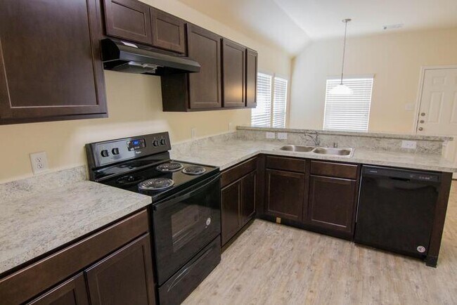 Building Photo - Green Lake Meadow - 10320 Green Branch, Sa...