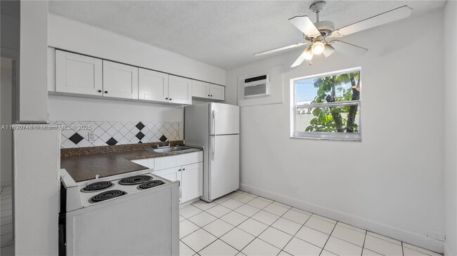Foto del edificio - 400 SE 31st St