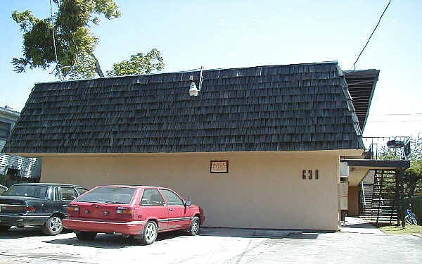 Primary Photo - 630 N Sierra Nevada St