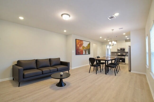 Foto del edificio - 12596 Canyon Falls Boulevard