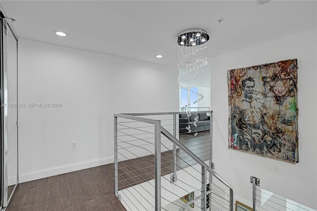 Building Photo - 7928 East Dr