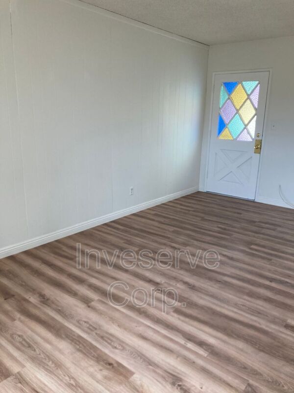 Foto del edificio - 304 N 4th St